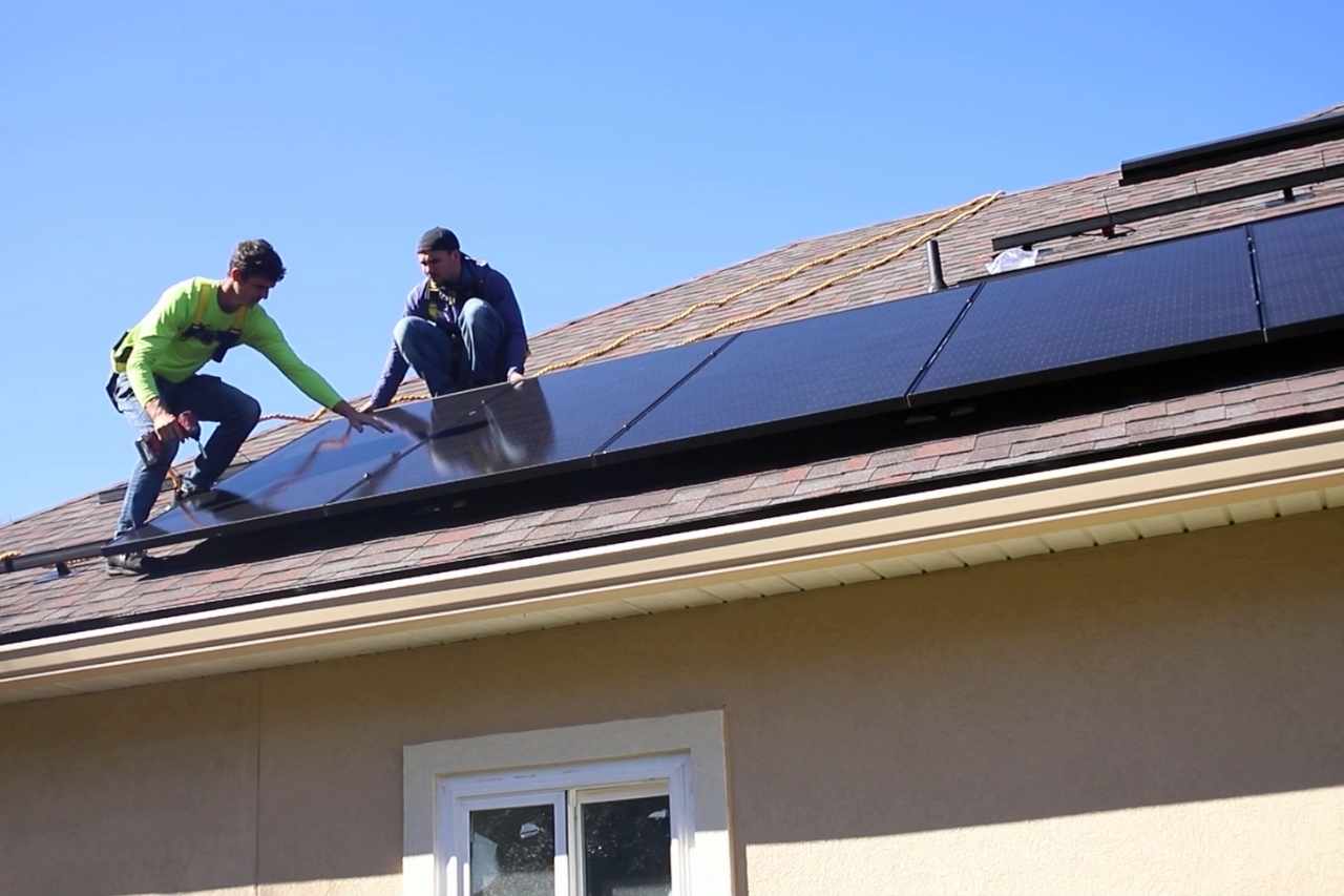 Raze Solar options for solar panel financing in Florida