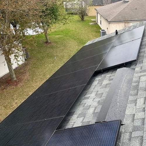 solar panels on roof of home in Jacksonville Florida